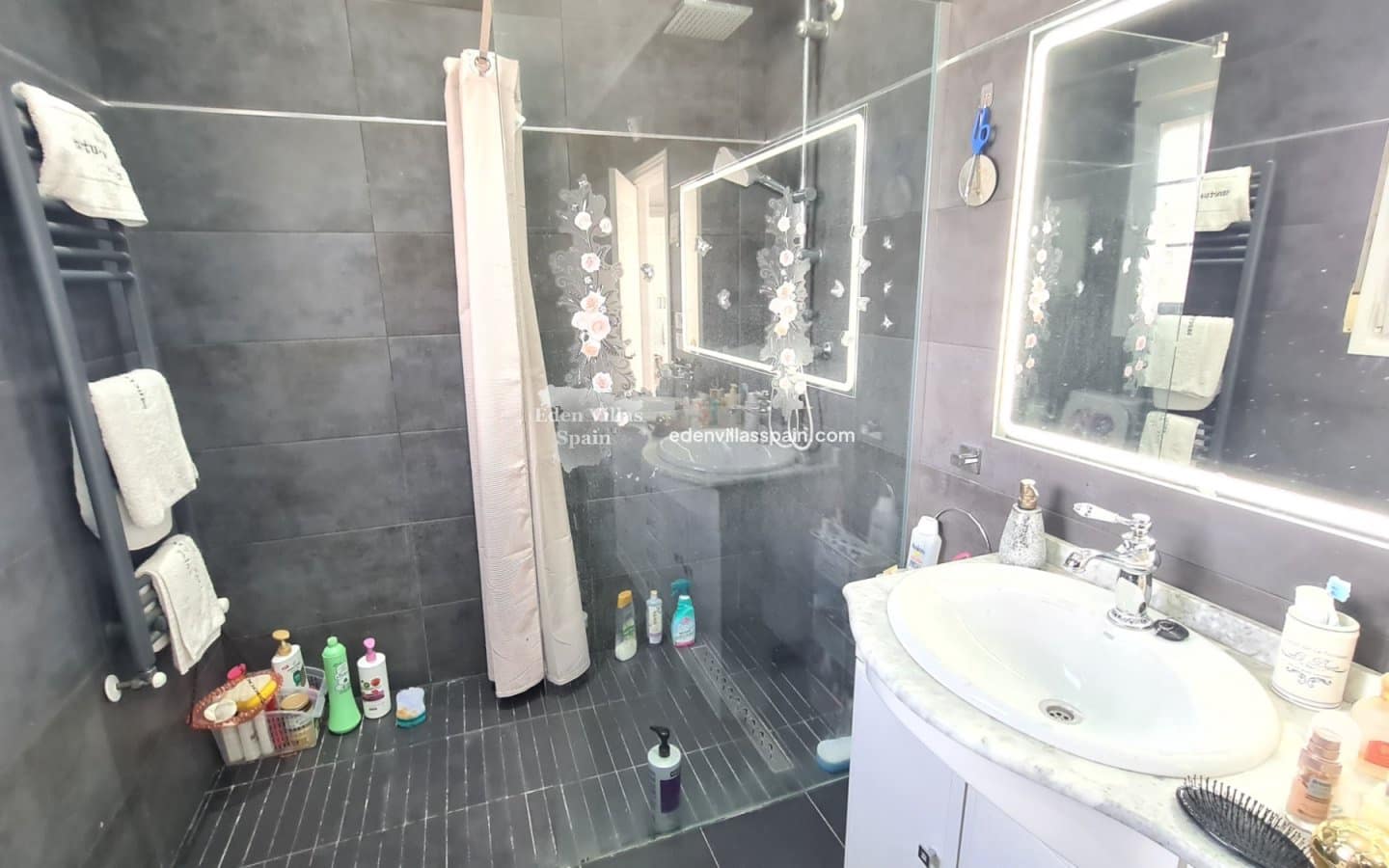 3 bedroom Villa for sale in Elche / Elx with pool - € 450,000 (Ref: 8857928)