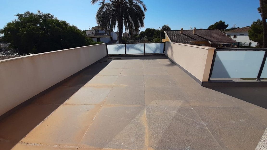 Chalet de 4 habitaciones en Orihuela Costa en venta con piscina - 1.100.000 € (Ref: 8895900)
