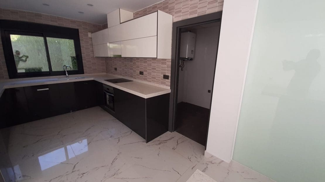 Chalet de 4 habitaciones en Orihuela Costa en venta con piscina - 1.100.000 € (Ref: 8895900)