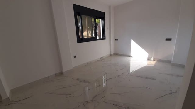 4 slaapkamer Villa te koop in Orihuela Costa, Orihuela met zwembad - € 1.100.000 (Ref: 8895902)