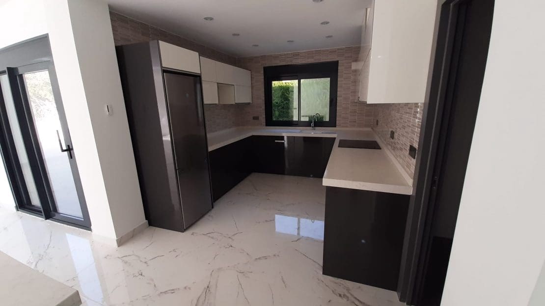 4 chambre Villa/Maison à vendre à Orihuela Costa avec piscine - 1 100 000 € (Ref: 8895902)