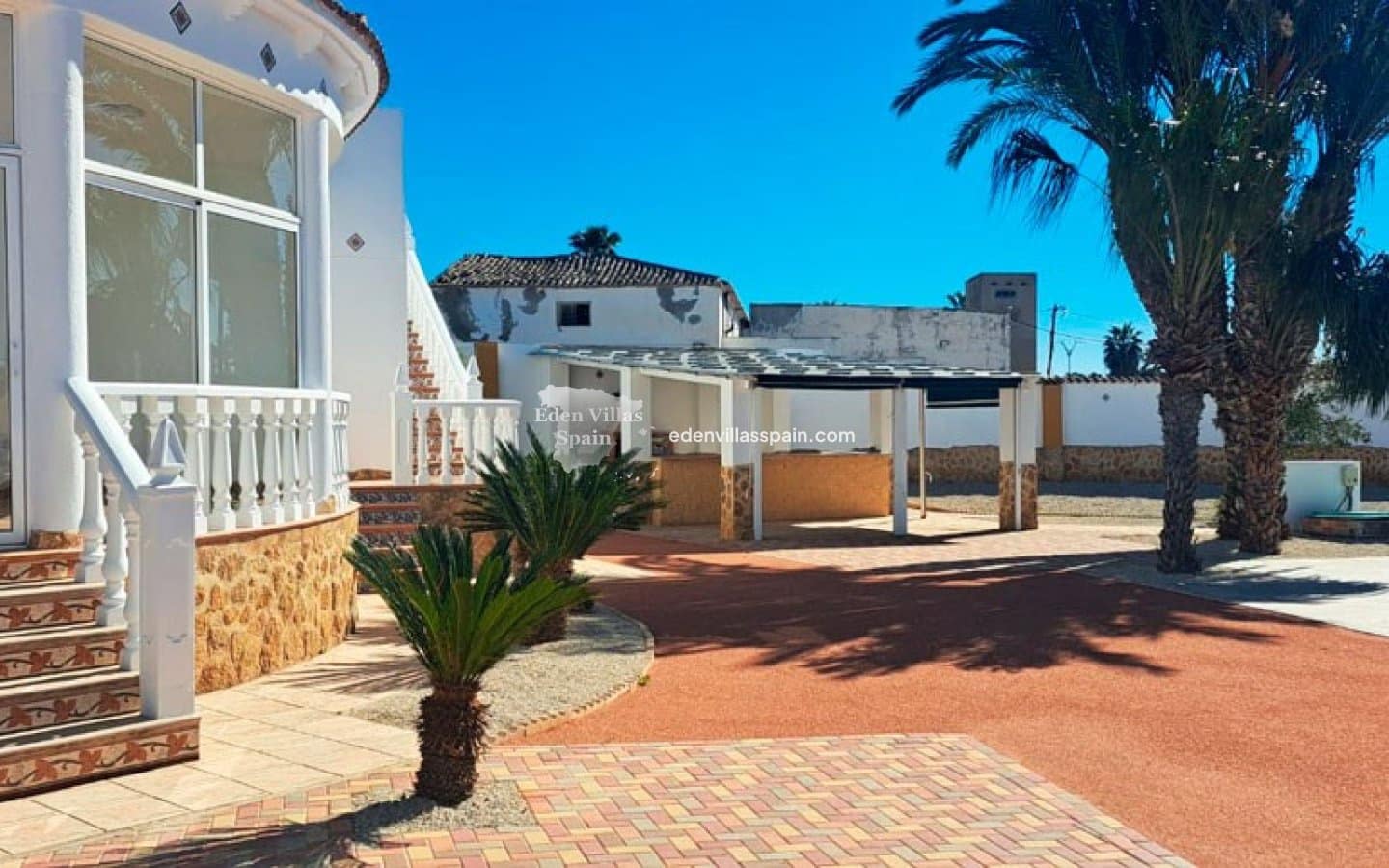 4 soveværelse Finca/Landehus til salg i Alicante by med swimmingpool garage - € 435.000 (Ref: 8901548)