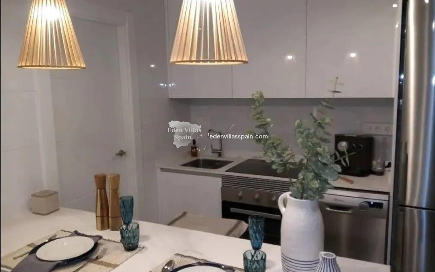 3 quarto Moradia Geminada para venda em Daya Nueva com piscina - 299 000 € (Ref: 8904729)