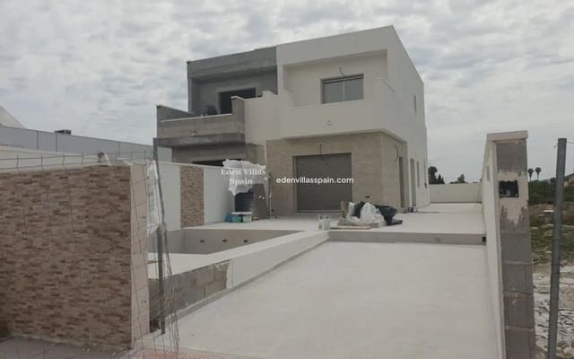 3 bedroom Semi-detached Villa for sale in Daya Nueva with pool - € 289,900 (Ref: 8904729)