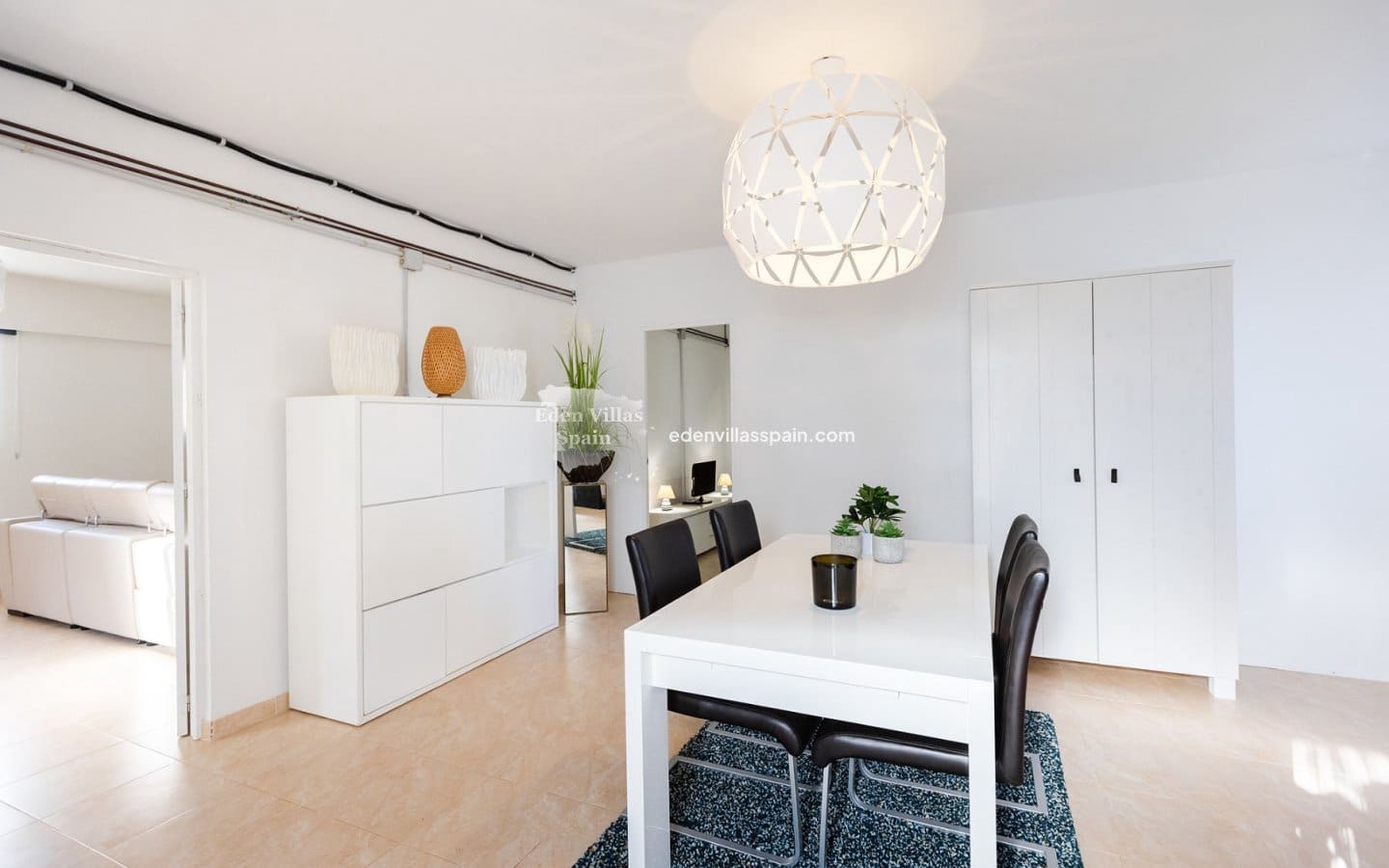 9 soveværelse Finca/Landehus til salg i Elche / Elx med swimmingpool - € 2.000.000 (Ref: 9004164)