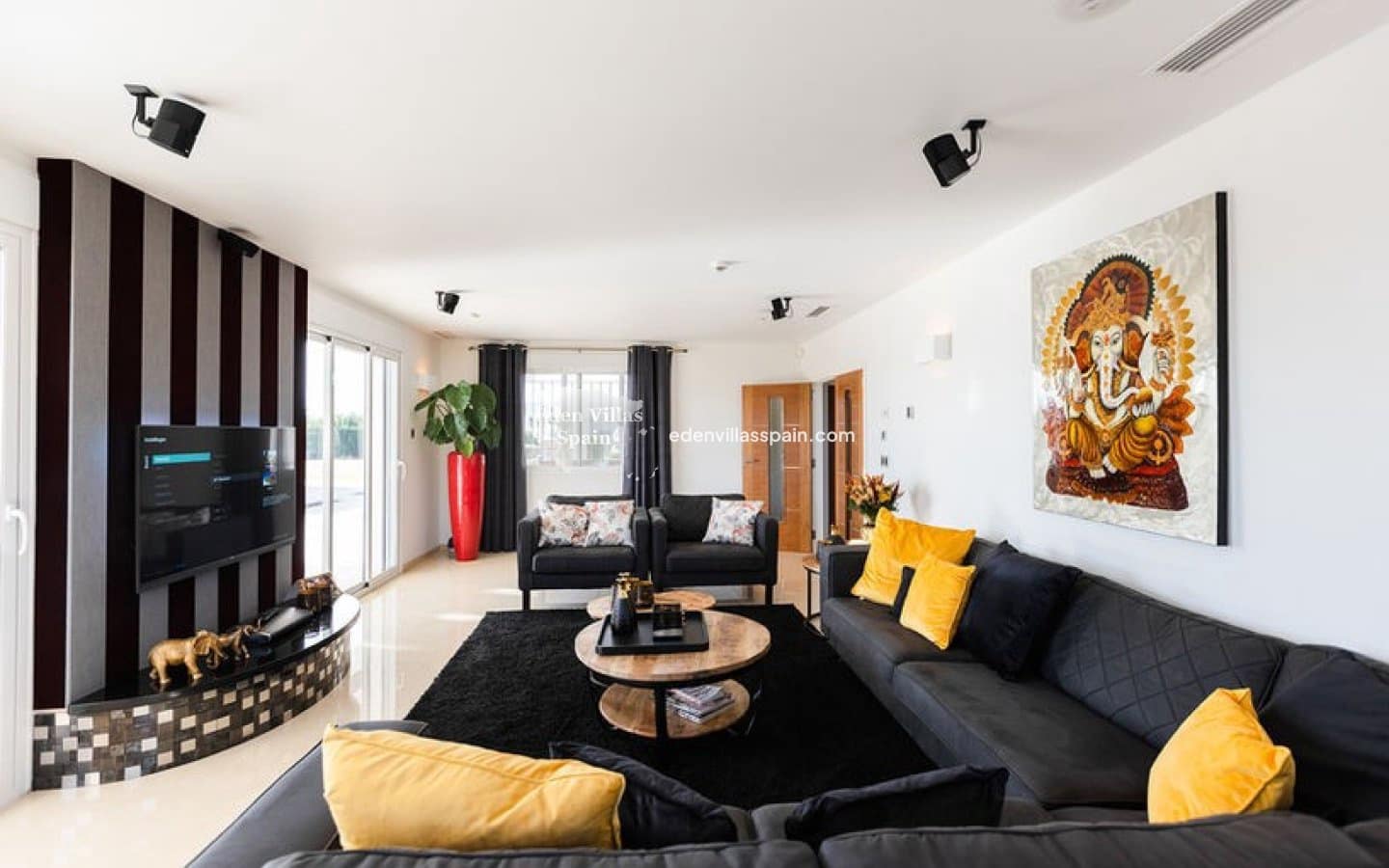 9 soveværelse Finca/Landehus til salg i Elche / Elx med swimmingpool - € 2.000.000 (Ref: 9004164)