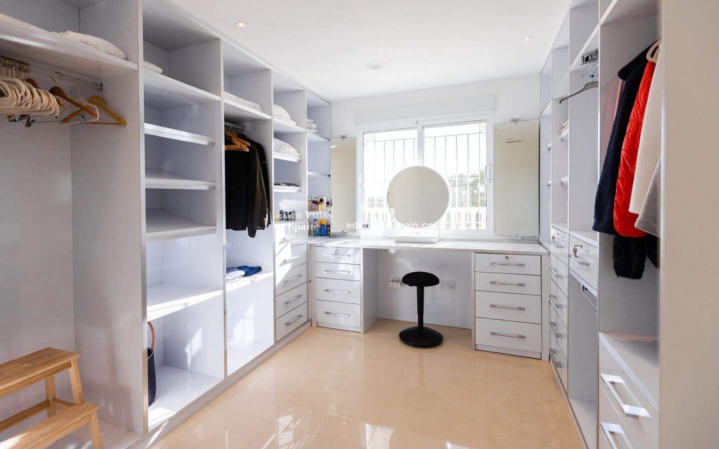 9 soveværelse Finca/Landehus til salg i Elche / Elx med swimmingpool - € 2.000.000 (Ref: 9004164)