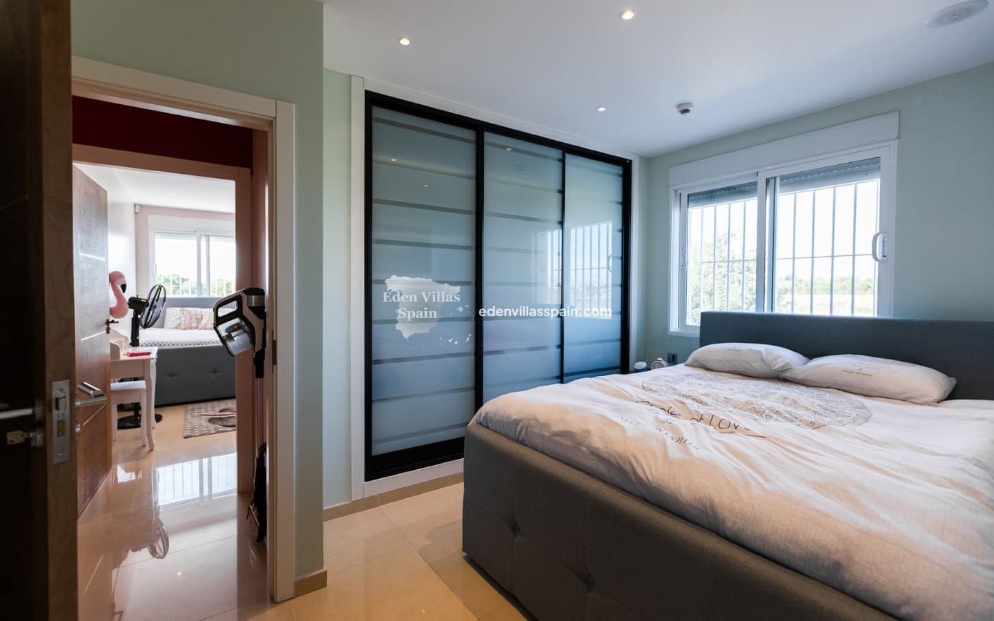 9 soveværelse Finca/Landehus til salg i Elche / Elx med swimmingpool - € 2.000.000 (Ref: 9004164)