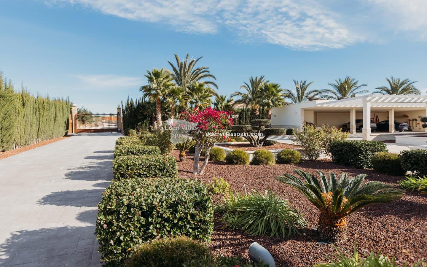 9 soveværelse Finca/Landehus til salg i Elche / Elx med swimmingpool - € 2.000.000 (Ref: 9004164)