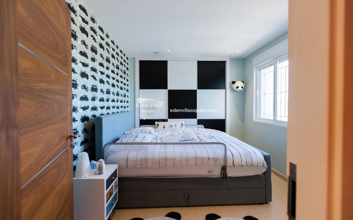 9 soveværelse Finca/Landehus til salg i Santa Pola med swimmingpool - € 2.000.000 (Ref: 9009359)