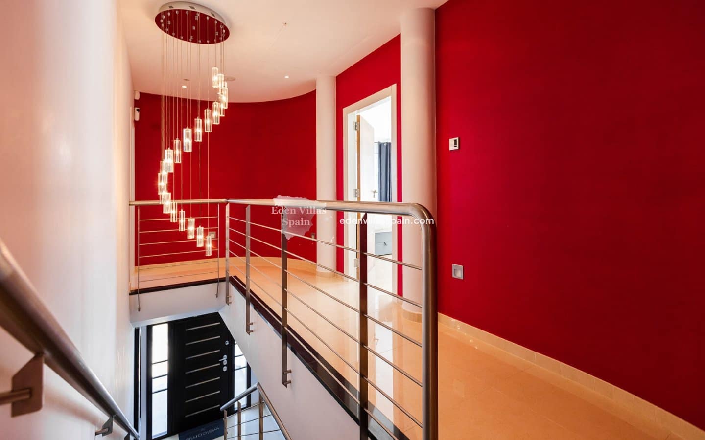 9 soveværelse Finca/Landehus til salg i Santa Pola med swimmingpool - € 2.000.000 (Ref: 9009359)