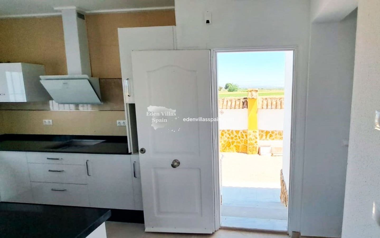 3 sovrum Finca/Hus på landet till salu i Catral - 365 000 € (Ref: 9013296)