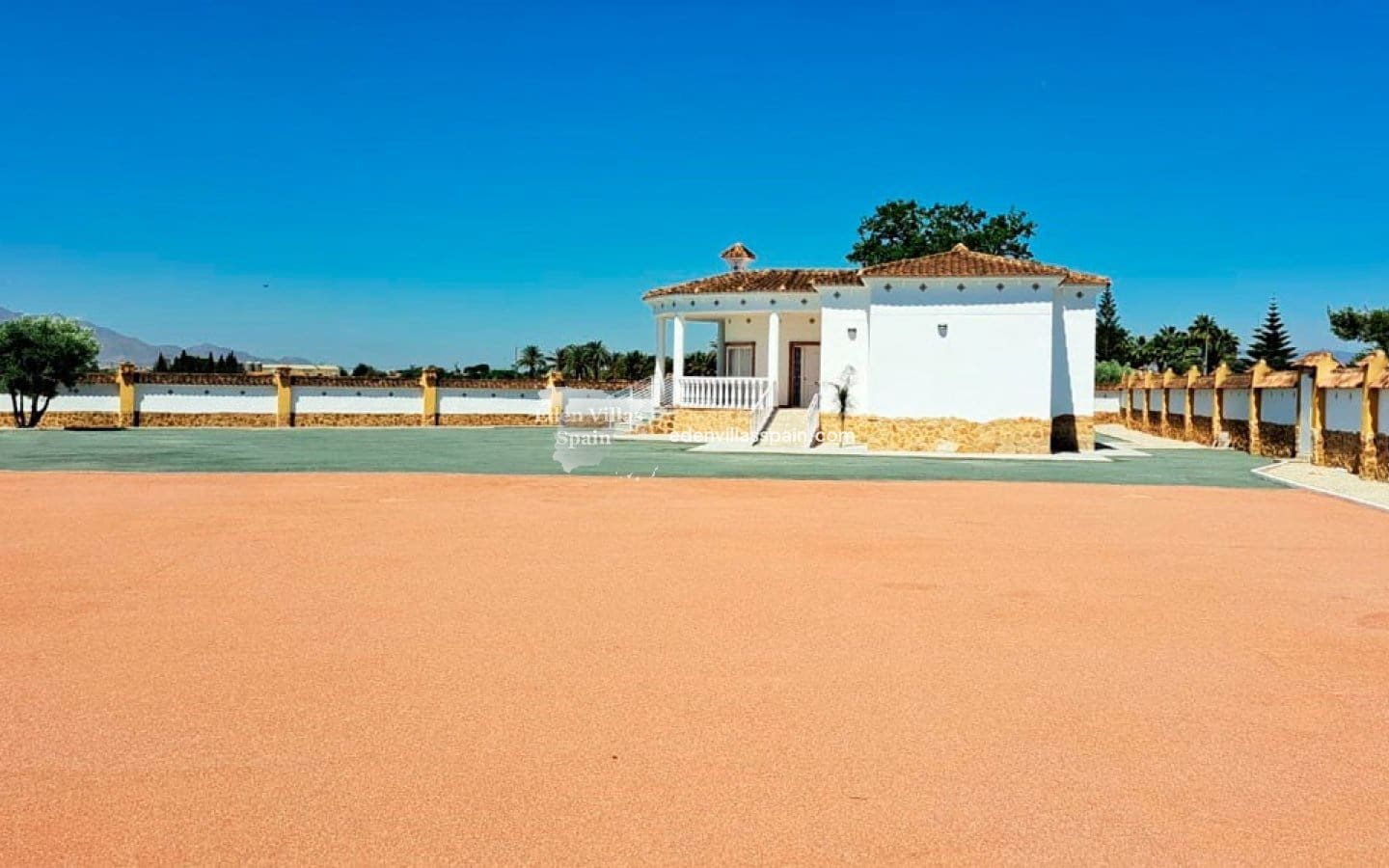 3 sovrum Finca/Hus på landet till salu i Catral - 365 000 € (Ref: 9013296)