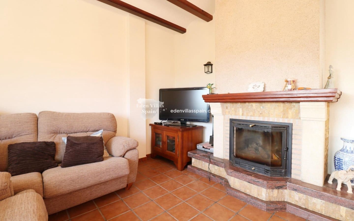 5 bedroom Finca/Country House for sale in Alicante / Alacant city - € 380,000 (Ref: 9027223)