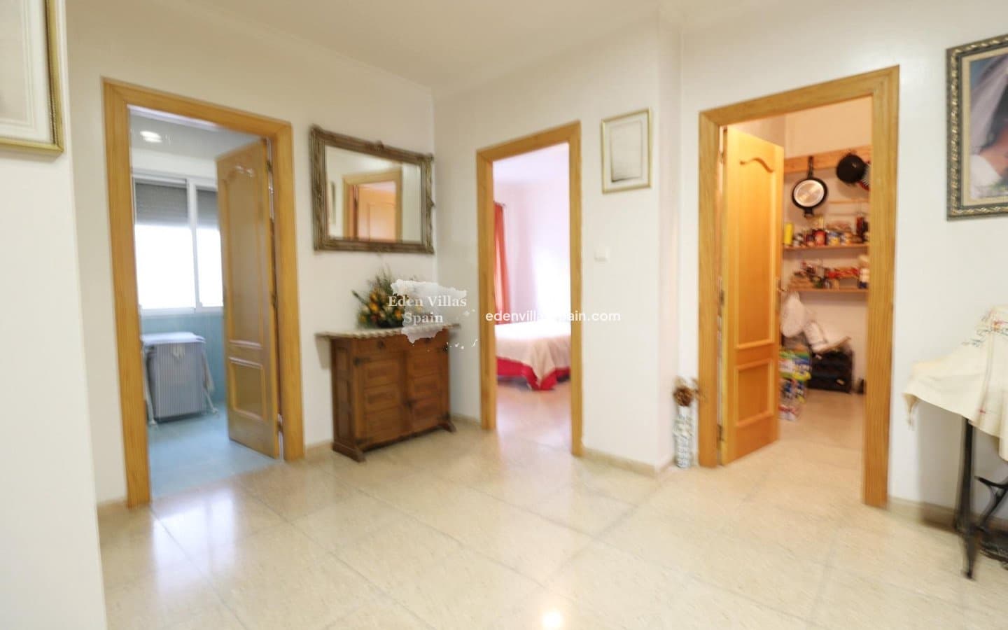 5 bedroom Finca/Country House for sale in Alicante / Alacant city - € 380,000 (Ref: 9027223)