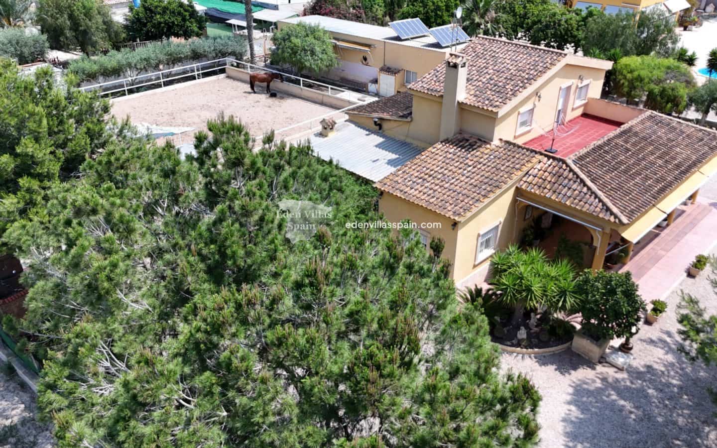 4 soveværelse Finca/Landehus til salg i La Marina - € 459.950 (Ref: 9037035)