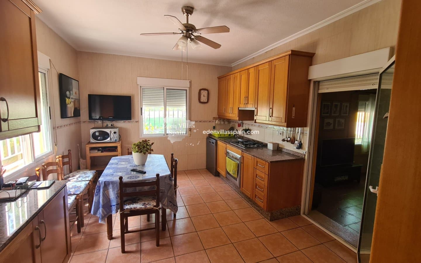 4 soveværelse Finca/Landehus til salg i Elche / Elx - € 459.950 (Ref: 9037041)