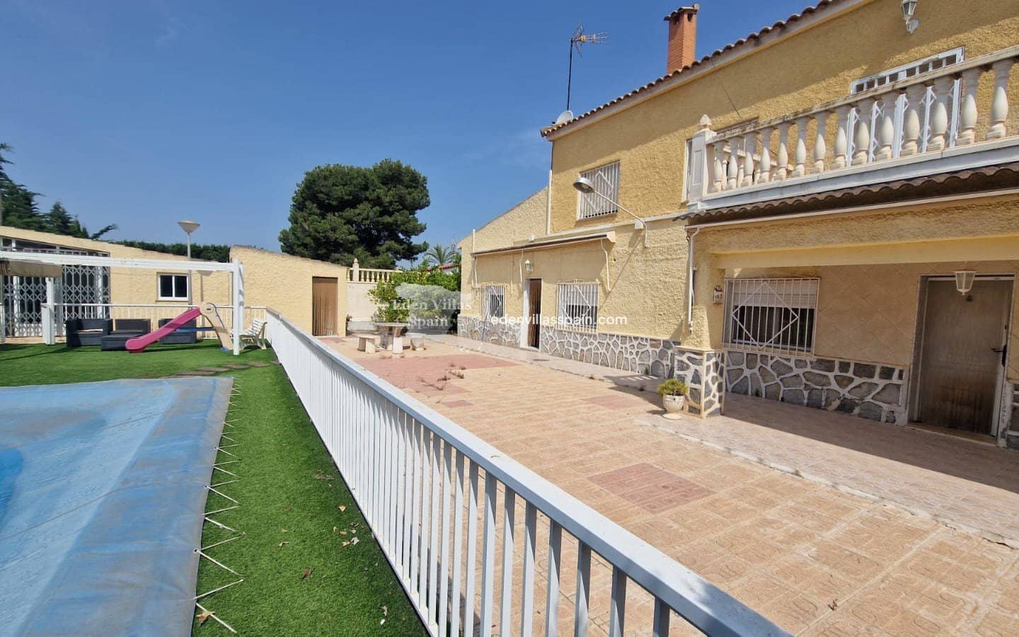 9 chambre Villa/Maison à vendre à La Marina avec piscine - 379 900 € (Ref: 9037463)