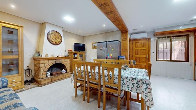 4 bedroom Finca/Country House for sale in Elche / Elx with pool - € 499,999 (Ref: 9050038)