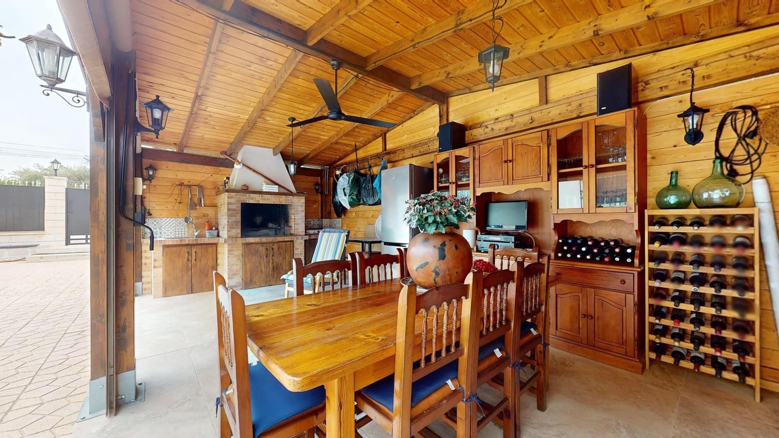 4 soveværelse Finca/Landehus til salg i Elche / Elx med swimmingpool - € 499.999 (Ref: 9050038)