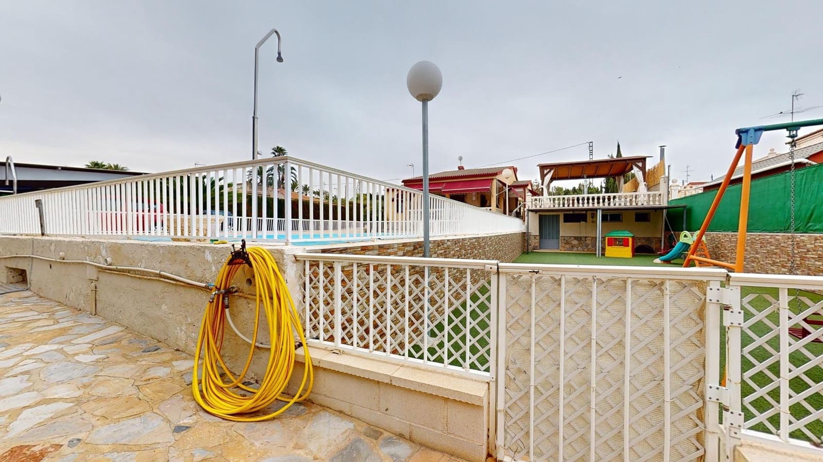 4 soveværelse Finca/Landehus til salg i Elche / Elx med swimmingpool - € 499.999 (Ref: 9050038)