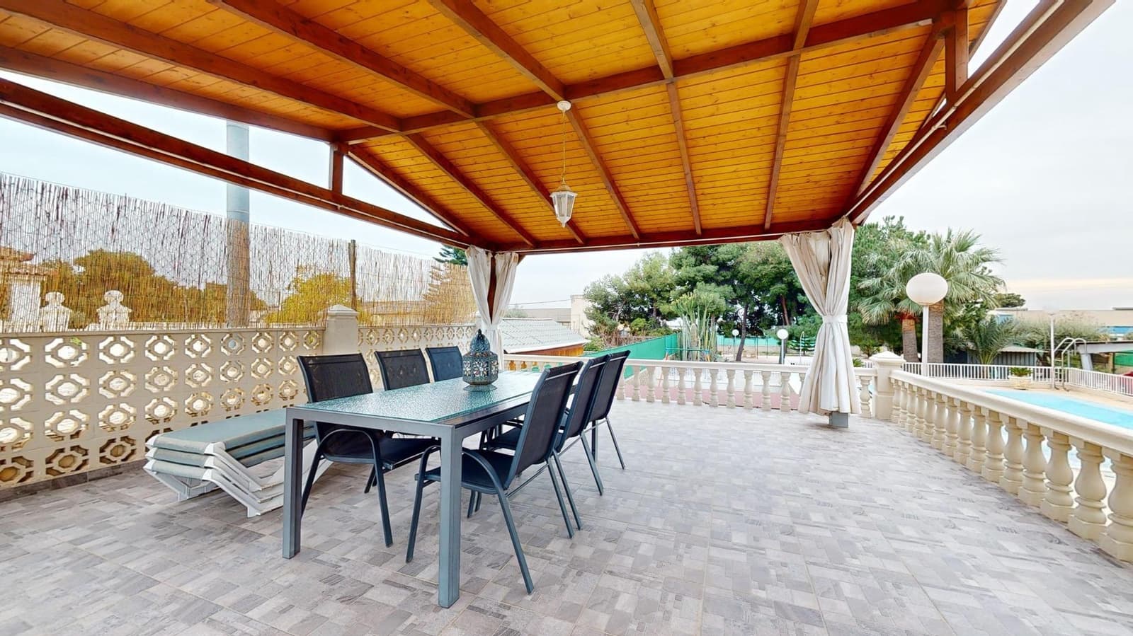 4 soveværelse Finca/Landehus til salg i Elche / Elx med swimmingpool - € 499.999 (Ref: 9050038)