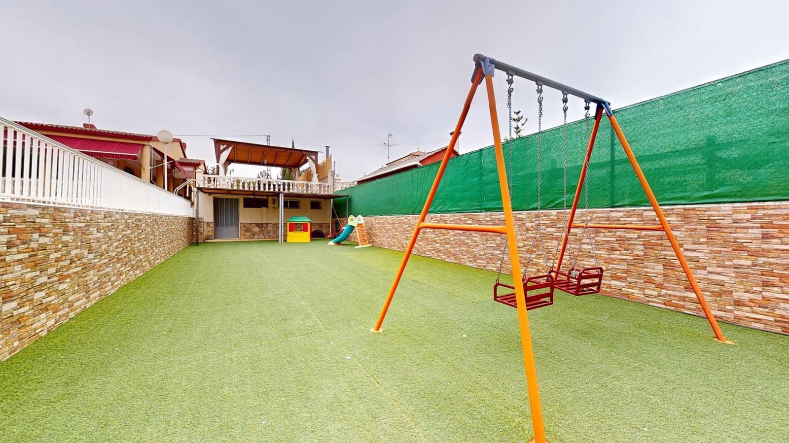 4 soveværelse Finca/Landehus til salg i Elche / Elx med swimmingpool - € 499.999 (Ref: 9050038)