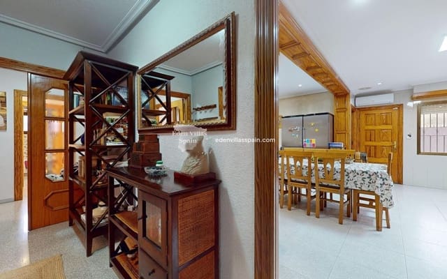 4 slaapkamer Finca/Landhuis te koop in Alicante stad met zwembad - € 499.999 (Ref: 9050040)