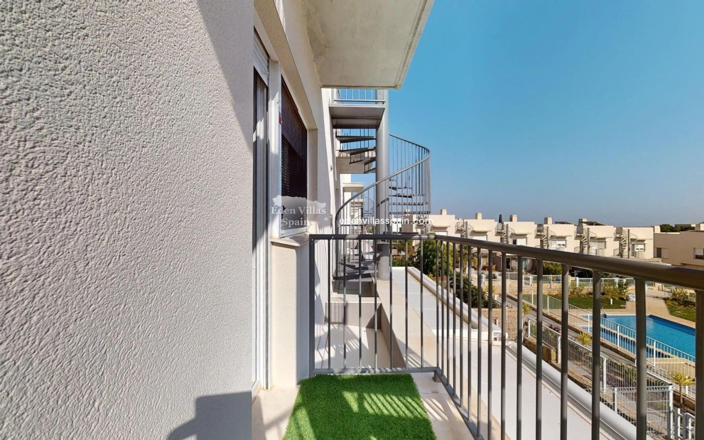 3 soveværelse Bungalow til salg i Alicante by med swimmingpool - € 314.000 (Ref: 9051744)