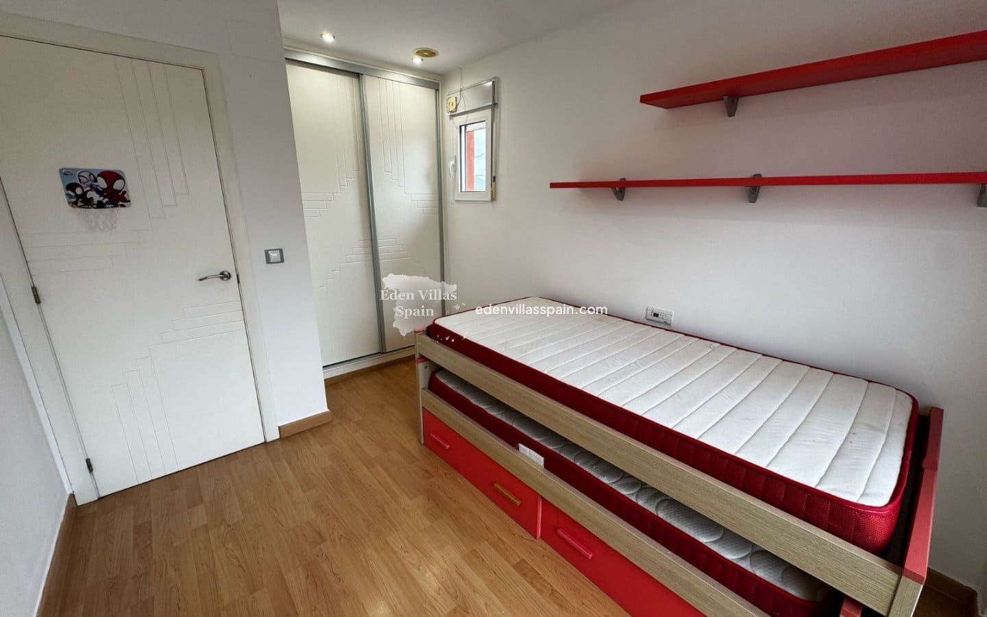 7 bedroom Villa for sale in Alicante / Alacant city with pool - € 440,000 (Ref: 9058300)