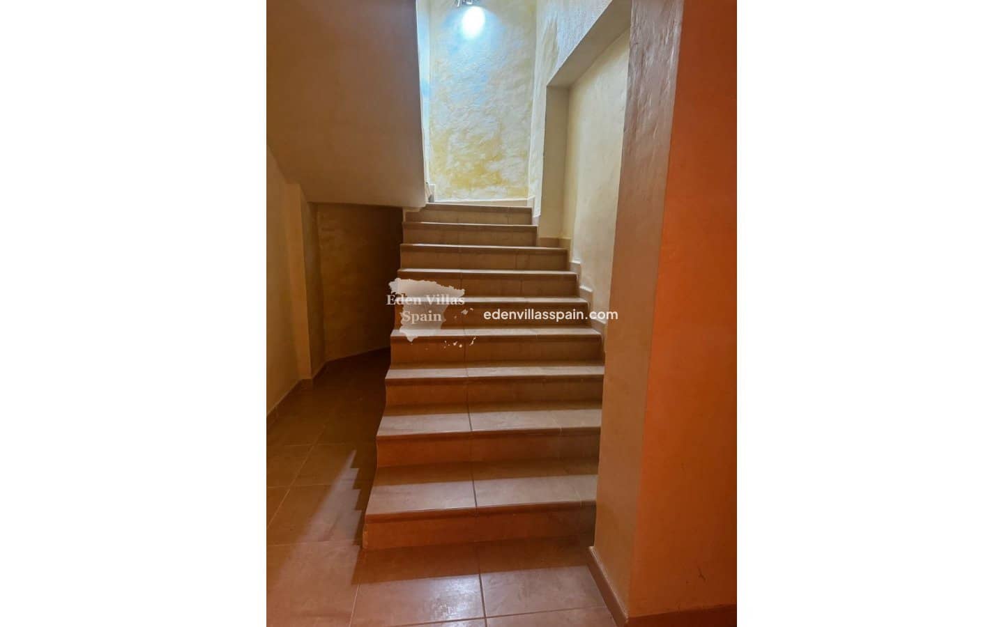 7 bedroom Villa for sale in Alicante / Alacant city with pool - € 440,000 (Ref: 9058300)