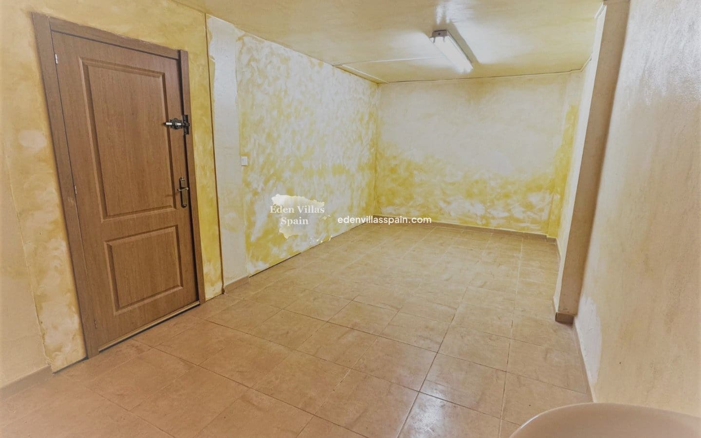 7 bedroom Villa for sale in Alicante / Alacant city with pool - € 440,000 (Ref: 9058300)