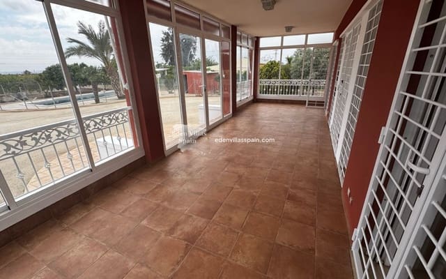 7 soveværelse Villa til salg i Alicante by med swimmingpool - € 440.000 (Ref: 9058300)