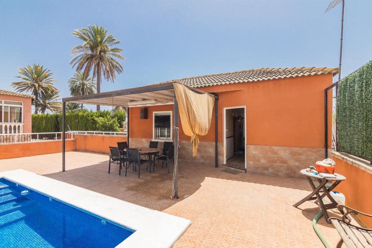 5 slaapkamer Finca/Landhuis te koop in Alicante stad met zwembad - € 420.000 (Ref: 9060034)