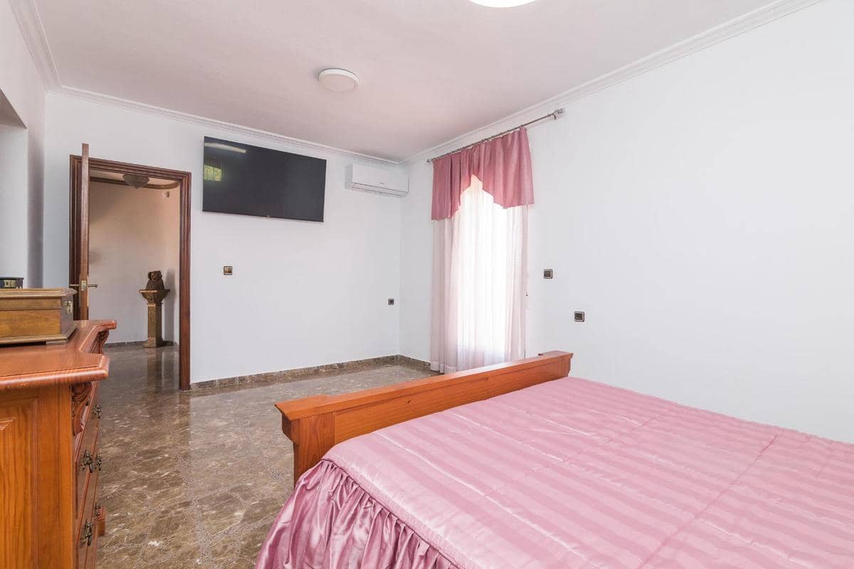 5 slaapkamer Finca/Landhuis te koop in Alicante stad met zwembad - € 420.000 (Ref: 9060034)