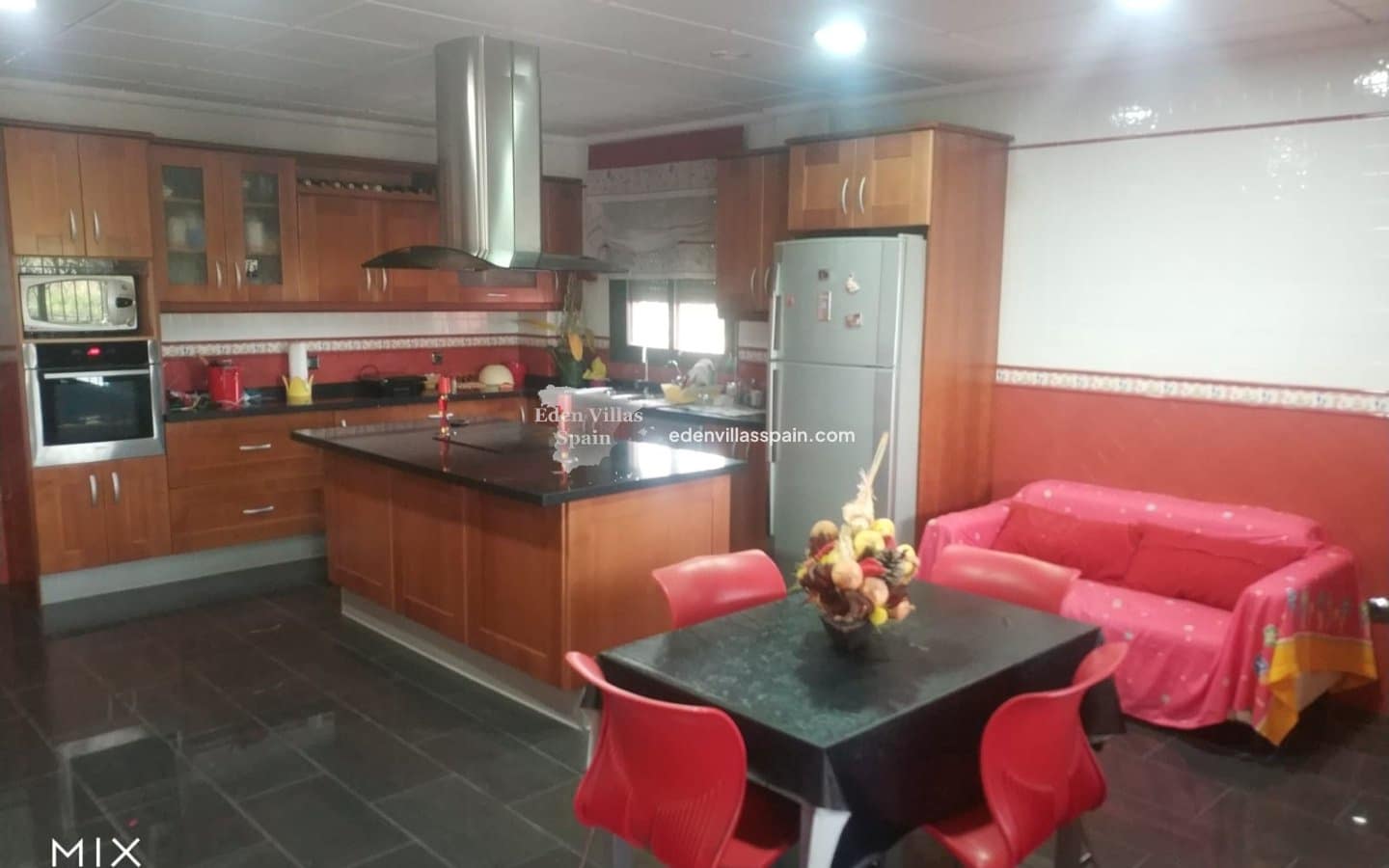 4 bedroom Finca/Country House for sale in Alicante / Alacant city with pool - € 450,000 (Ref: 9075966)