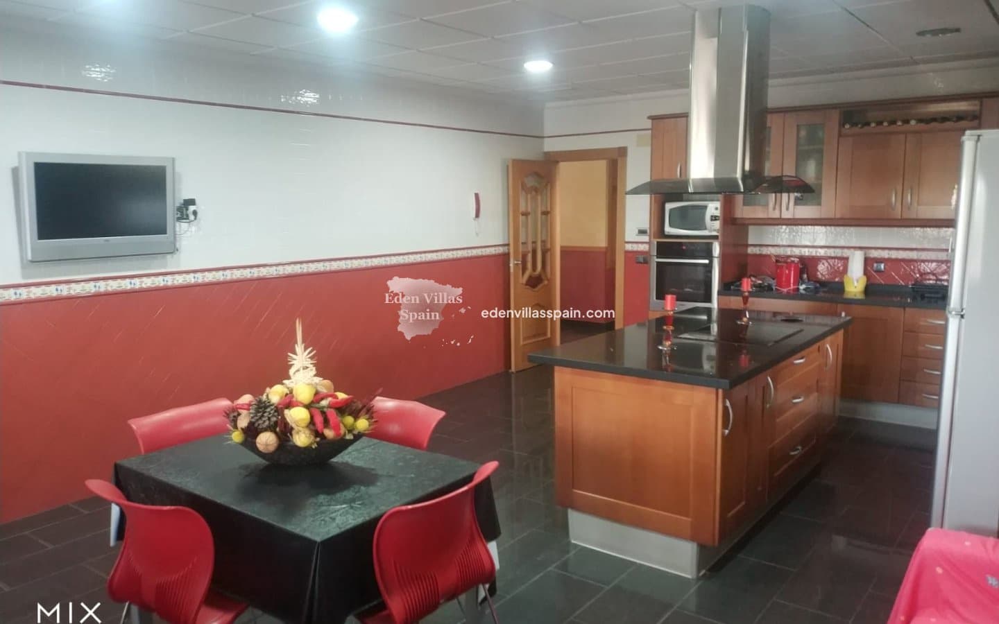 4 bedroom Finca/Country House for sale in Alicante / Alacant city with pool - € 450,000 (Ref: 9075966)