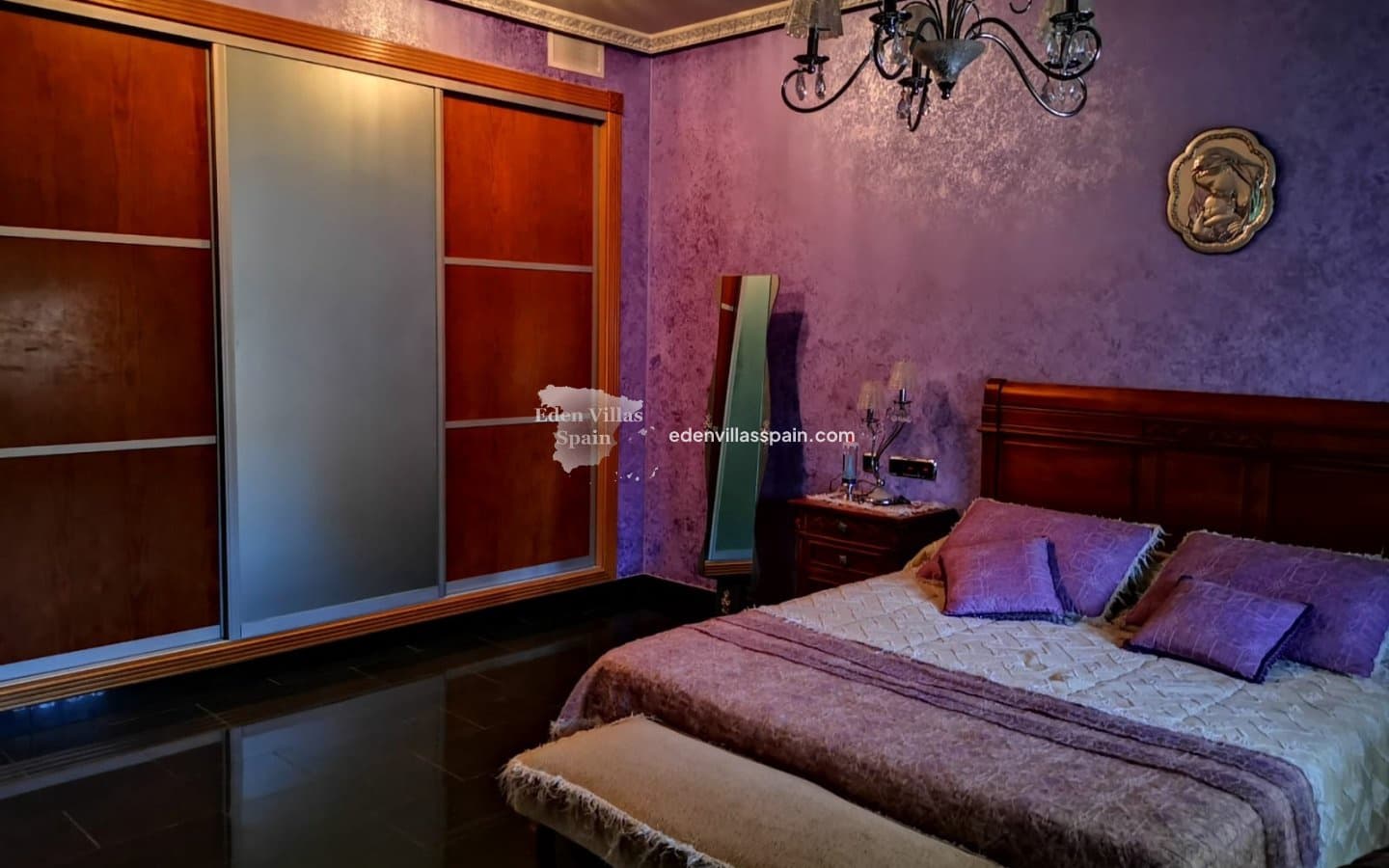 4 bedroom Finca/Country House for sale in Alicante / Alacant city with pool - € 450,000 (Ref: 9075966)