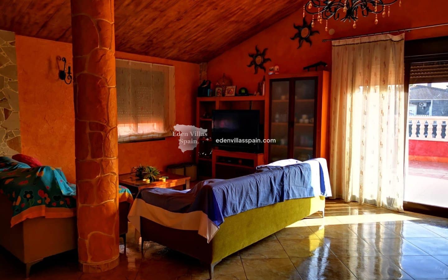 4 bedroom Finca/Country House for sale in Alicante / Alacant city with pool - € 450,000 (Ref: 9075966)