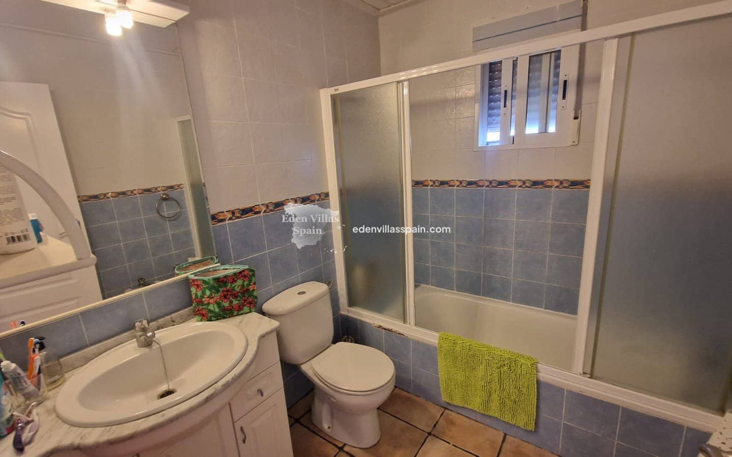 8 bedroom Villa for sale in San Fulgencio with pool - € 379,900 (Ref: 9096233)