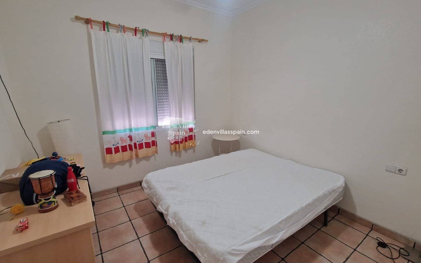 8 bedroom Villa for sale in San Fulgencio with pool - € 379,900 (Ref: 9096233)