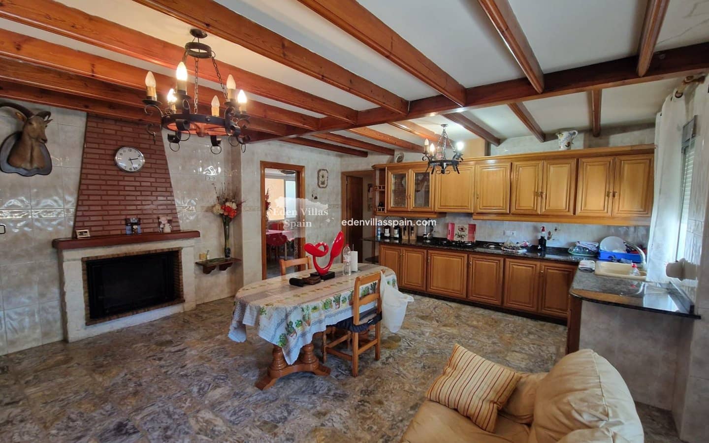 4 soverom Finca/Herregård til salgs i Alicante by med svømmebasseng - € 450 000 (Ref: 9096246)