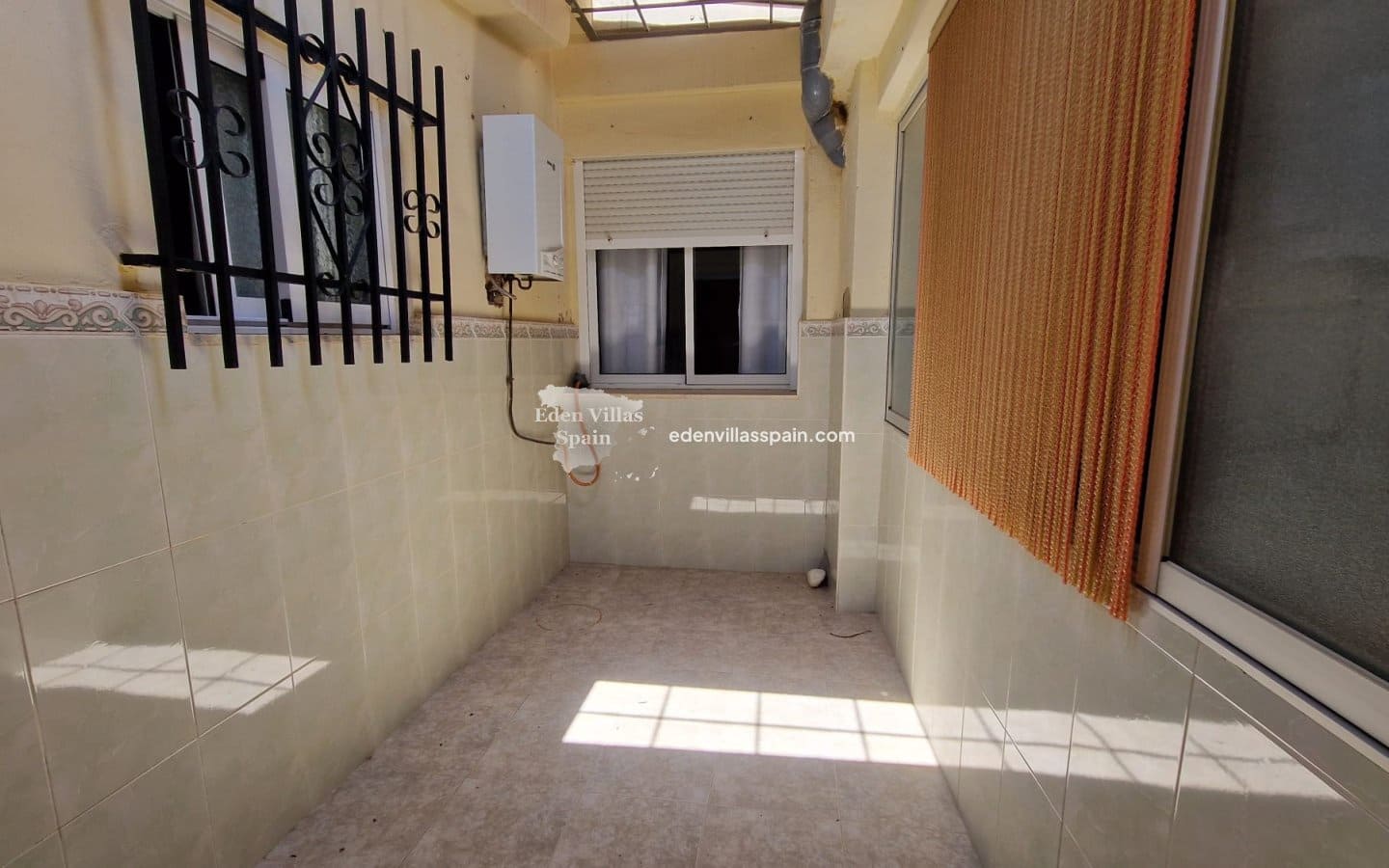 4 soverom Finca/Herregård til salgs i Alicante by med svømmebasseng - € 450 000 (Ref: 9096246)