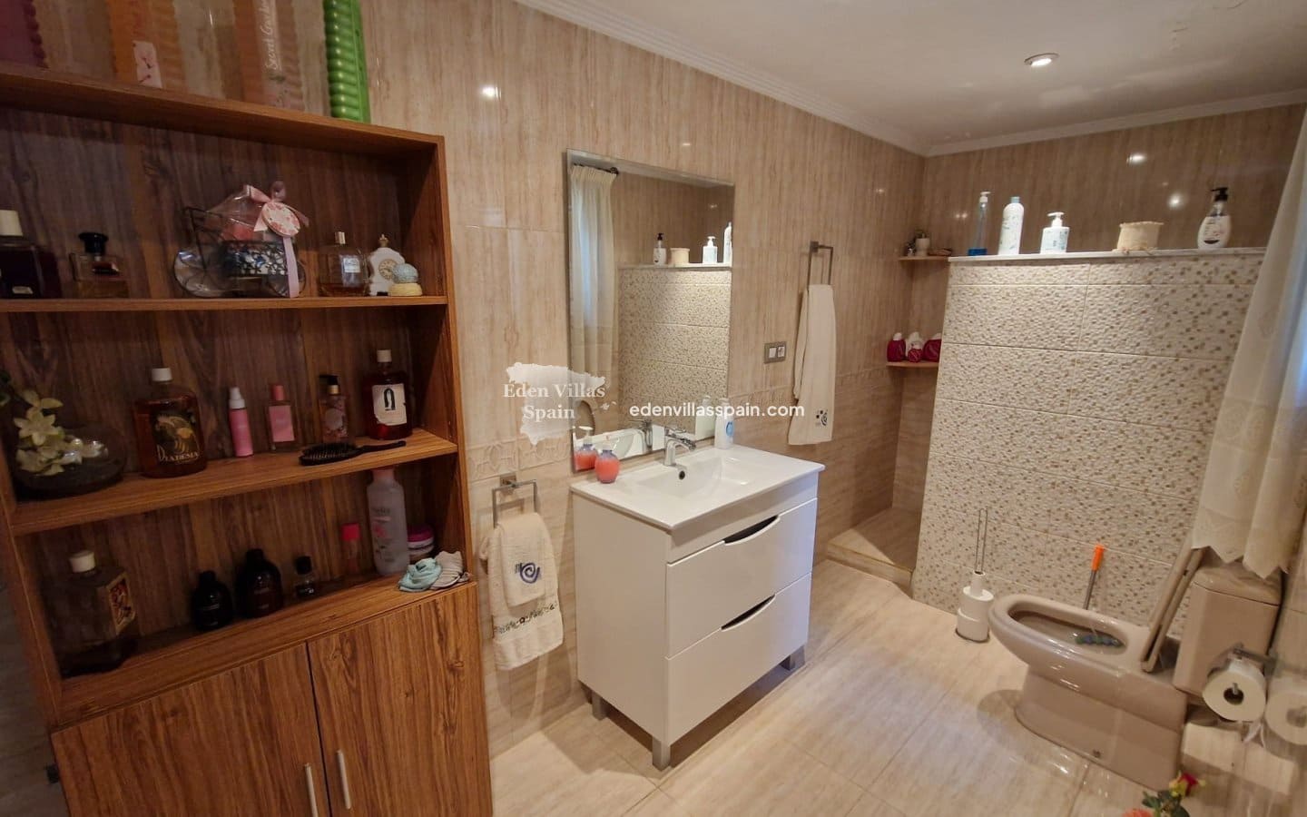 4 slaapkamer Villa te koop in Elche / Elx met zwembad - € 450.000 (Ref: 9096247)