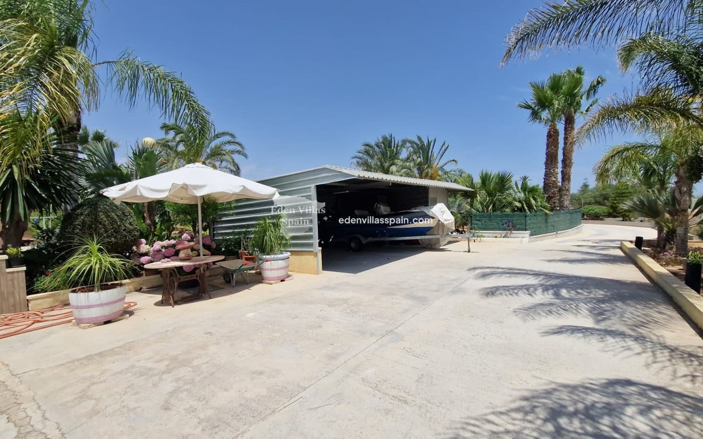 4 slaapkamer Villa te koop in Elche / Elx met zwembad - € 450.000 (Ref: 9096247)