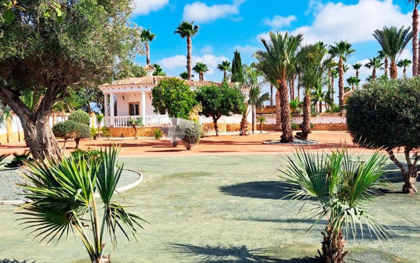3 slaapkamer Finca/Landhuis te koop in Alicante stad - € 385.000 (Ref: 9144197)