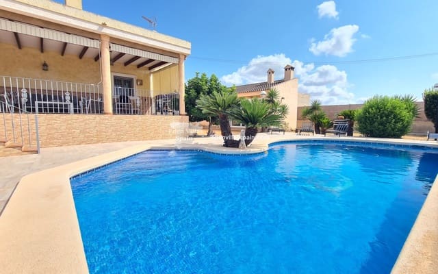 3 bedroom Finca/Country House for sale in Catral with pool - € 424,995 (Ref: 9160554)