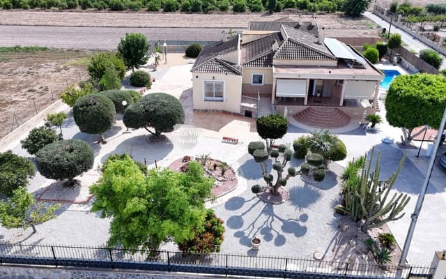 3 sovrum Finca/Hus på landet till salu i Catral med pool - 465 000 € (Ref: 9160554)