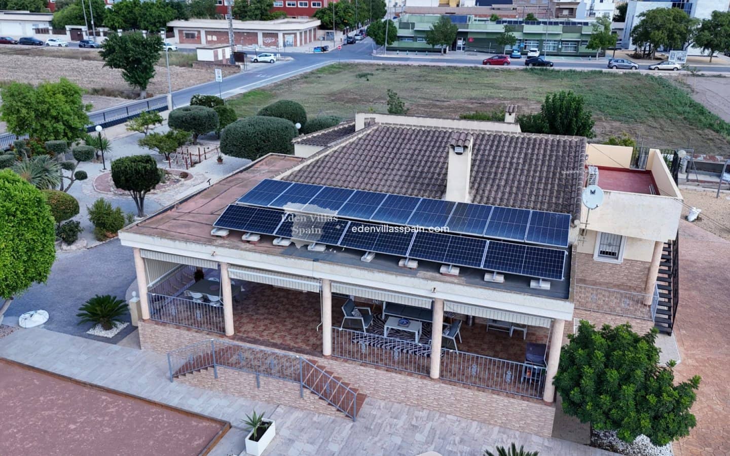 3 soveværelse Finca/Landehus til salg i Alicante by med swimmingpool - € 424.995 (Ref: 9160603)