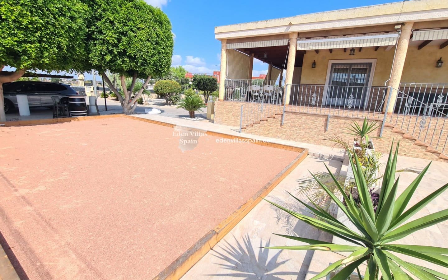 3 soveværelse Finca/Landehus til salg i Alicante by med swimmingpool - € 424.995 (Ref: 9160603)